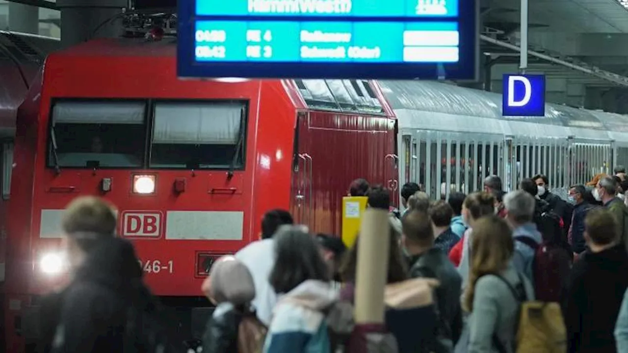 Bahn-Streik über WEIHNACHTEN droht