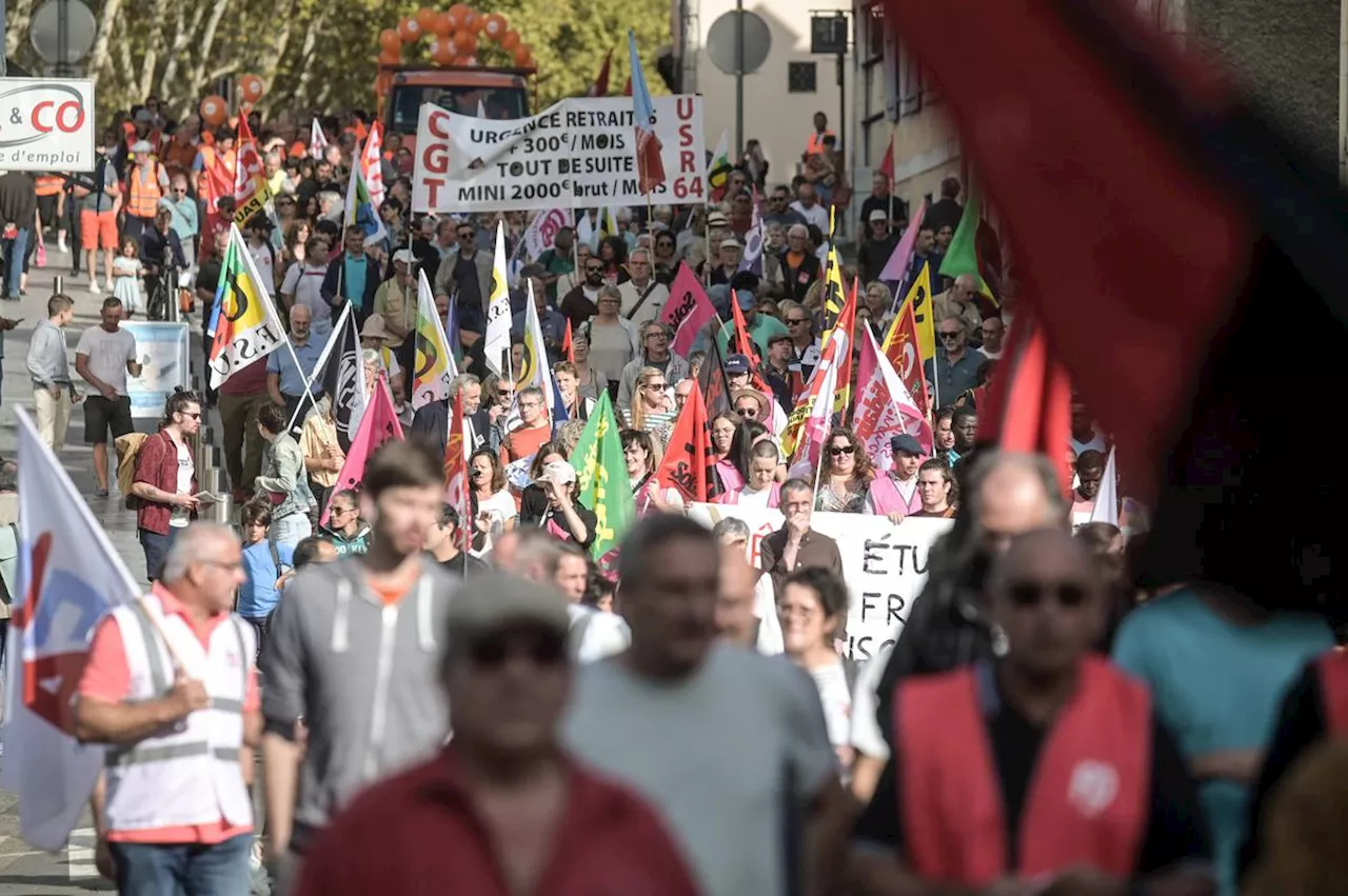 Grève du 13 octobre : entre 1 200 et 1 500 personnes ont défilé à Pau