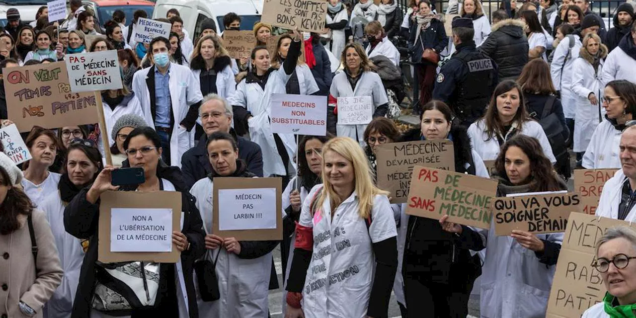 « Vendredi noir » chez les médecins libéraux : avant les négociations tarifaires, une grève reconductible lancée