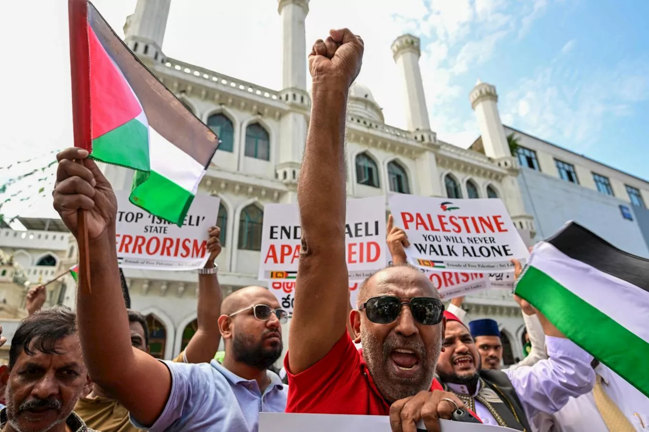 Anyone carrying a Hamas flag will be arrested, Met Police confirms ahead of London protest