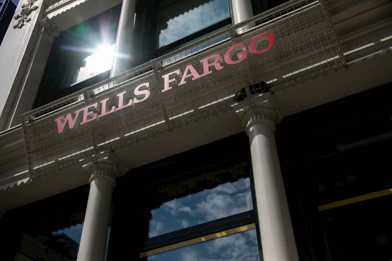 Wells Fargo Tops Estimates and Boosts NII, Expense Forecasts