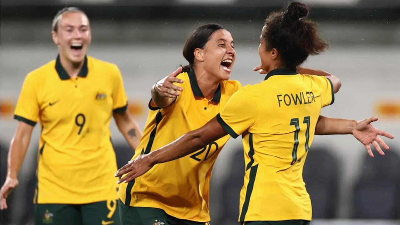 Matildas stars Sam Kerr and Mary Fowler receive huge honour after outstanding seasons