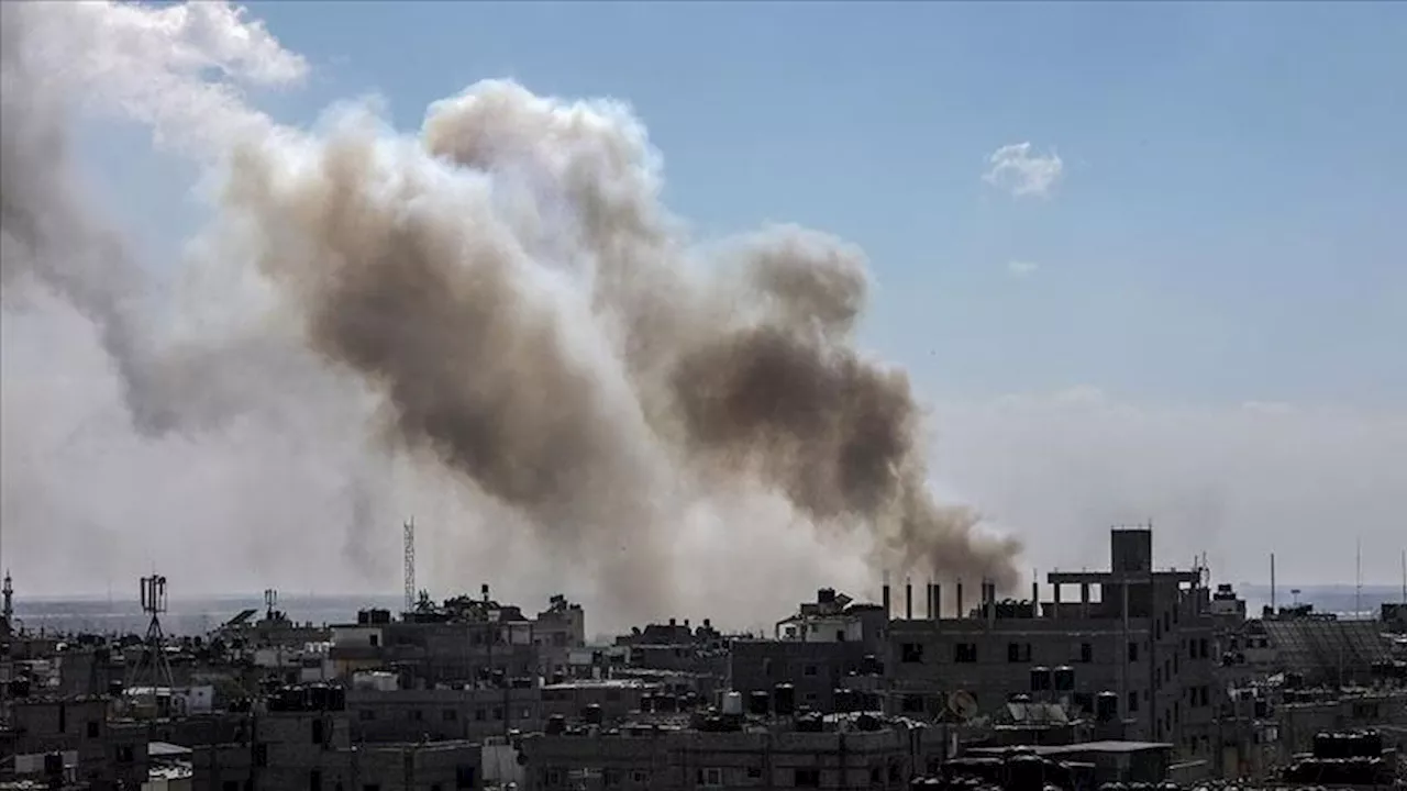 ادامه بمباران شبانه غزه توسط اسرائیل؛ ده‌ها فلسطینی جان باختند