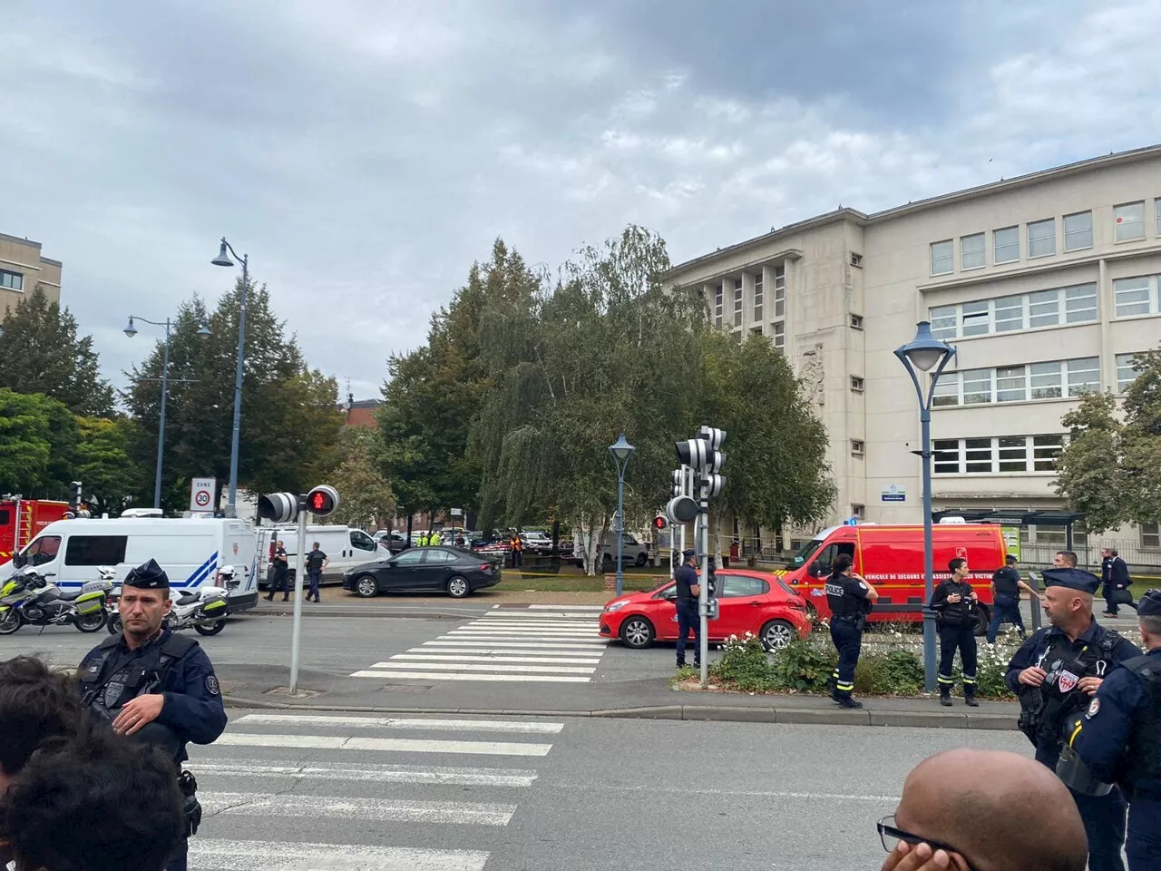 Après l'attaque terroriste à Arras, trois rassemblements organisés lundi dans la Manche