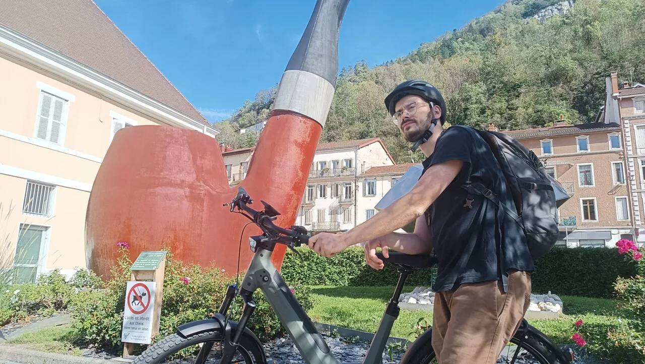 J'ai testé pour vous : faire du vélo à Saint-Claude (Spoiler : c'était pas facile)