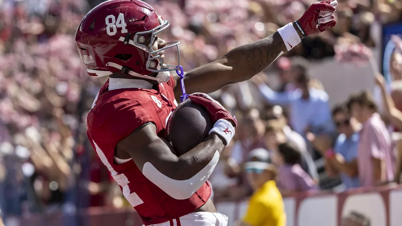 No. 11 Alabama holds off Arkansas comeback, wins 24-21 to stay perfect in SEC