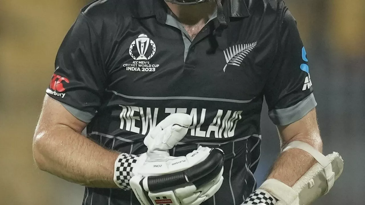 NZ captain Kane Williamson fractures thumb but will stay at Cricket World Cup