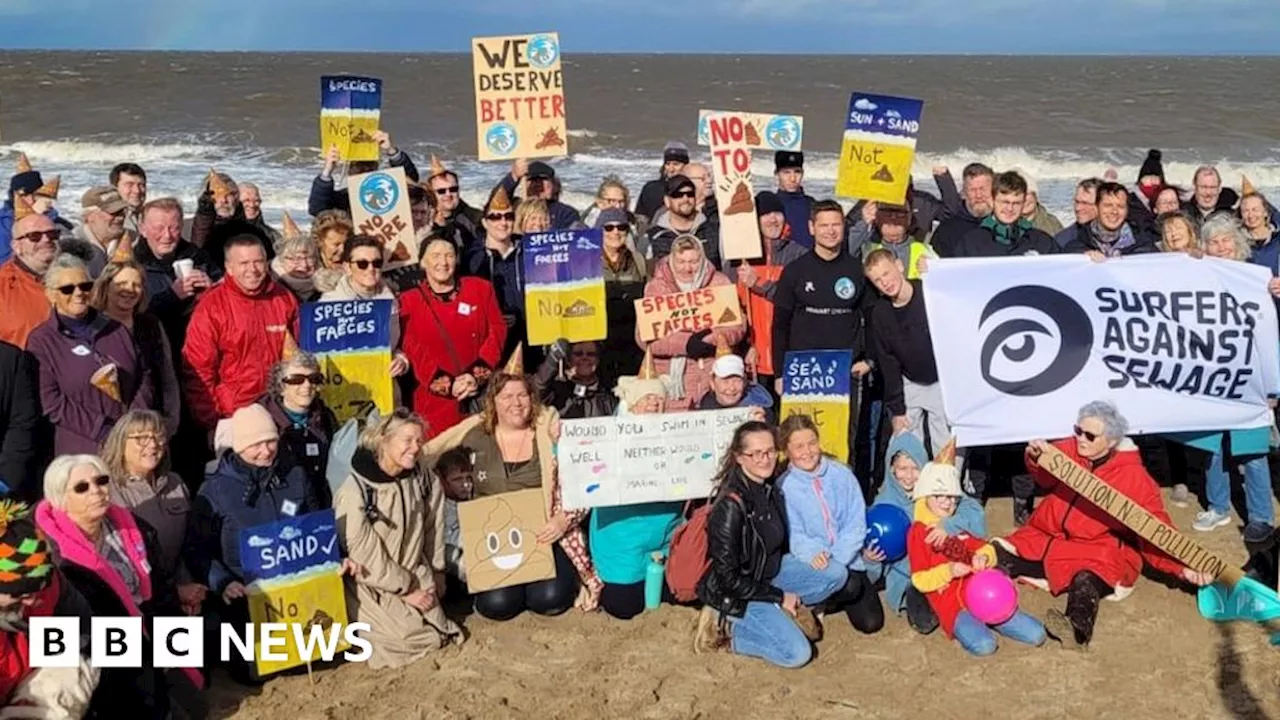 Fleetwood: Record-breaking swimmer joins sewage protest