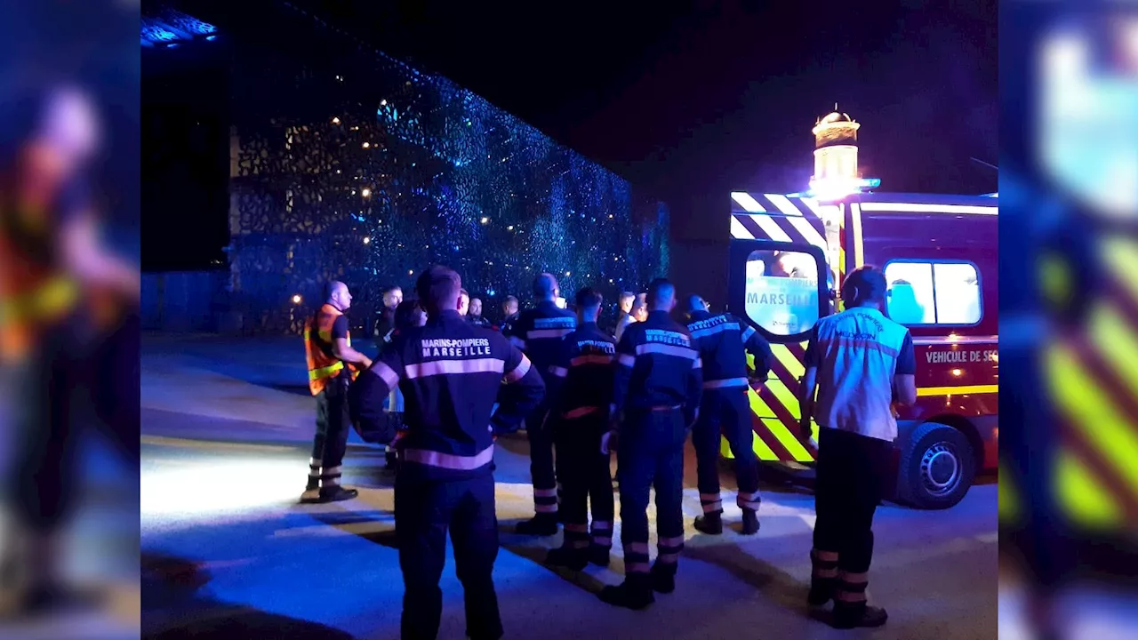 Marseille: le skipper du catamaran en garde à vue après la collision avec un voilier