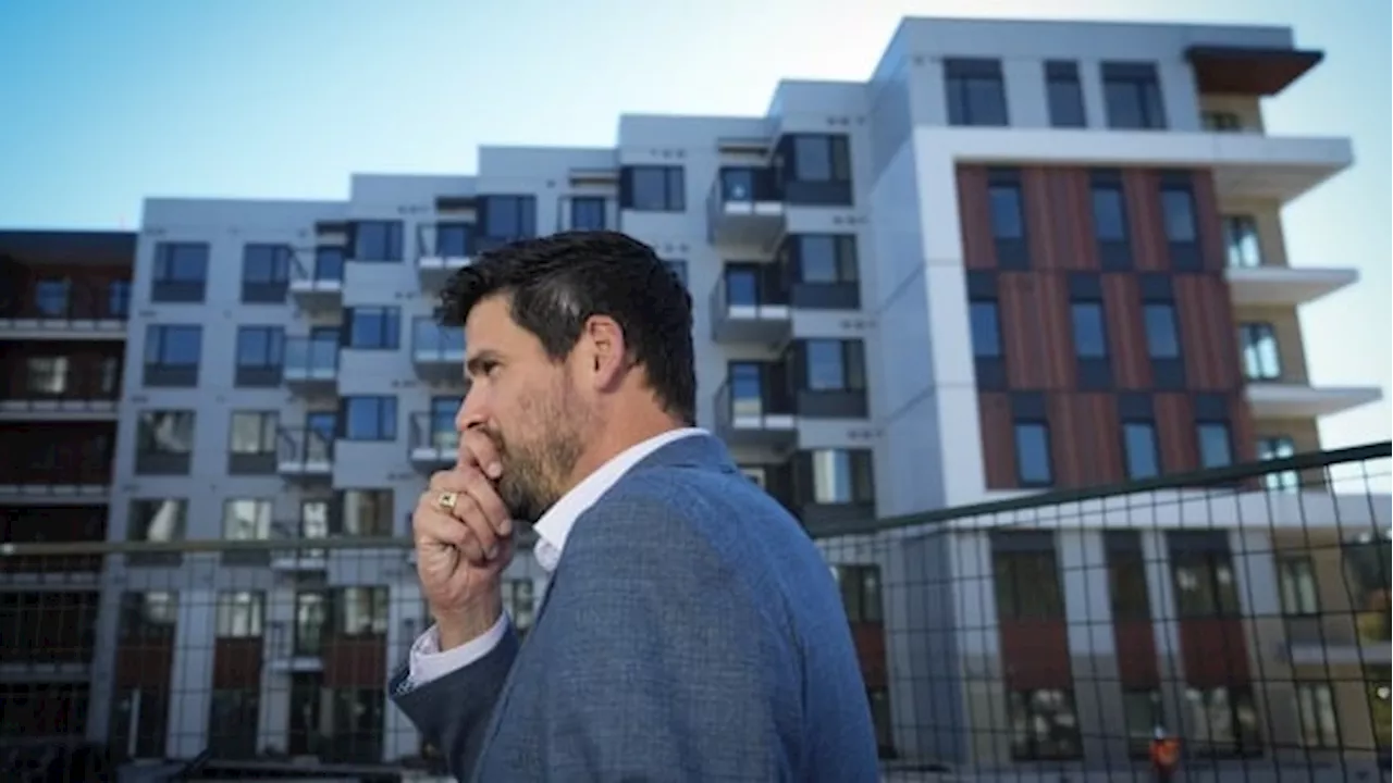 Council split on fourplexes as feds press cities to relax zoning