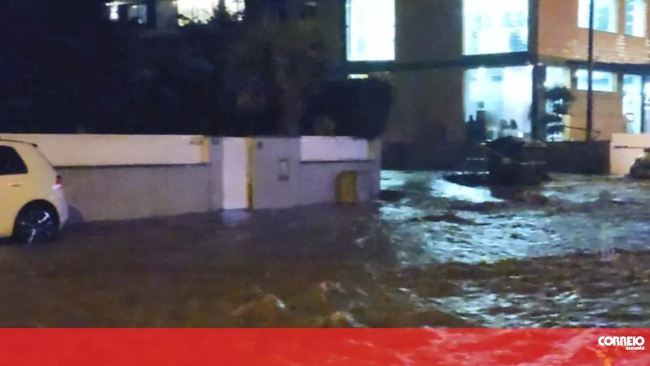 Chuva provoca inundações em casas, restaurantes, elevadores e garagens no Norte