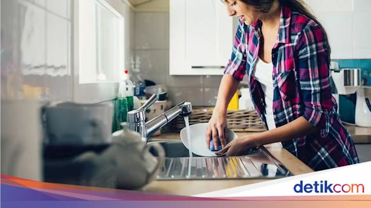 Awas Bikin Mampet! Jangan Buang 5 Benda ini ke Wastafel Dapur