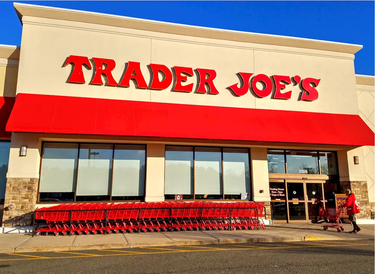 7 Best Trader Joe's Baking Mixes, According to Customers