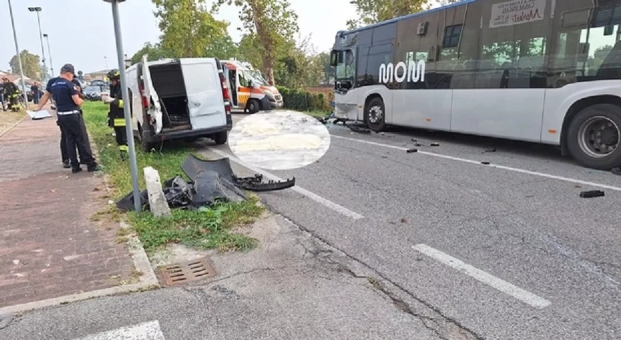 Incidente tra bus di linea e furgone: due morti e cinque feriti (alcuni gravi). Dramma a Montebelluna