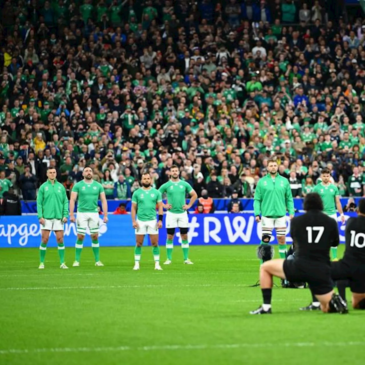 Les Irlandais forment un grand huit face au haka des All Blacks