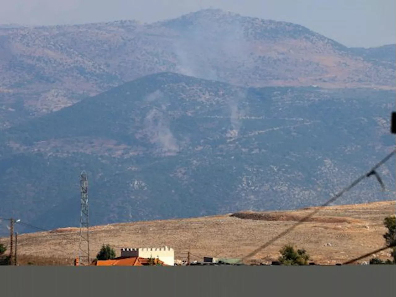 Hizbullah Tembaki Posisi Israel yang Duduki Daerah Sengketa