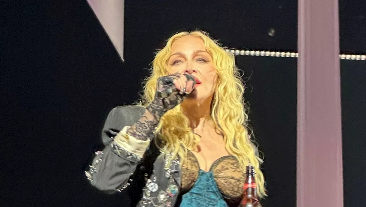 Así fue el regreso de Madonna a los escenarios tras problemas de salud