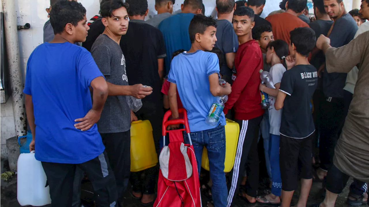 Palestinians in Gaza struggle to follow Israeli evacuation order and face dire water shortage