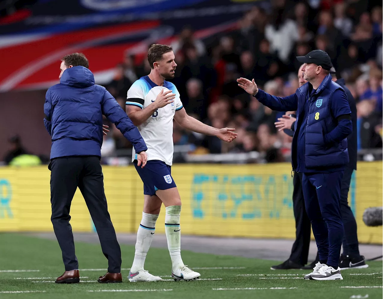 Buhrufe für Englands Henderson nach Saudi-Arabien-Wechsel