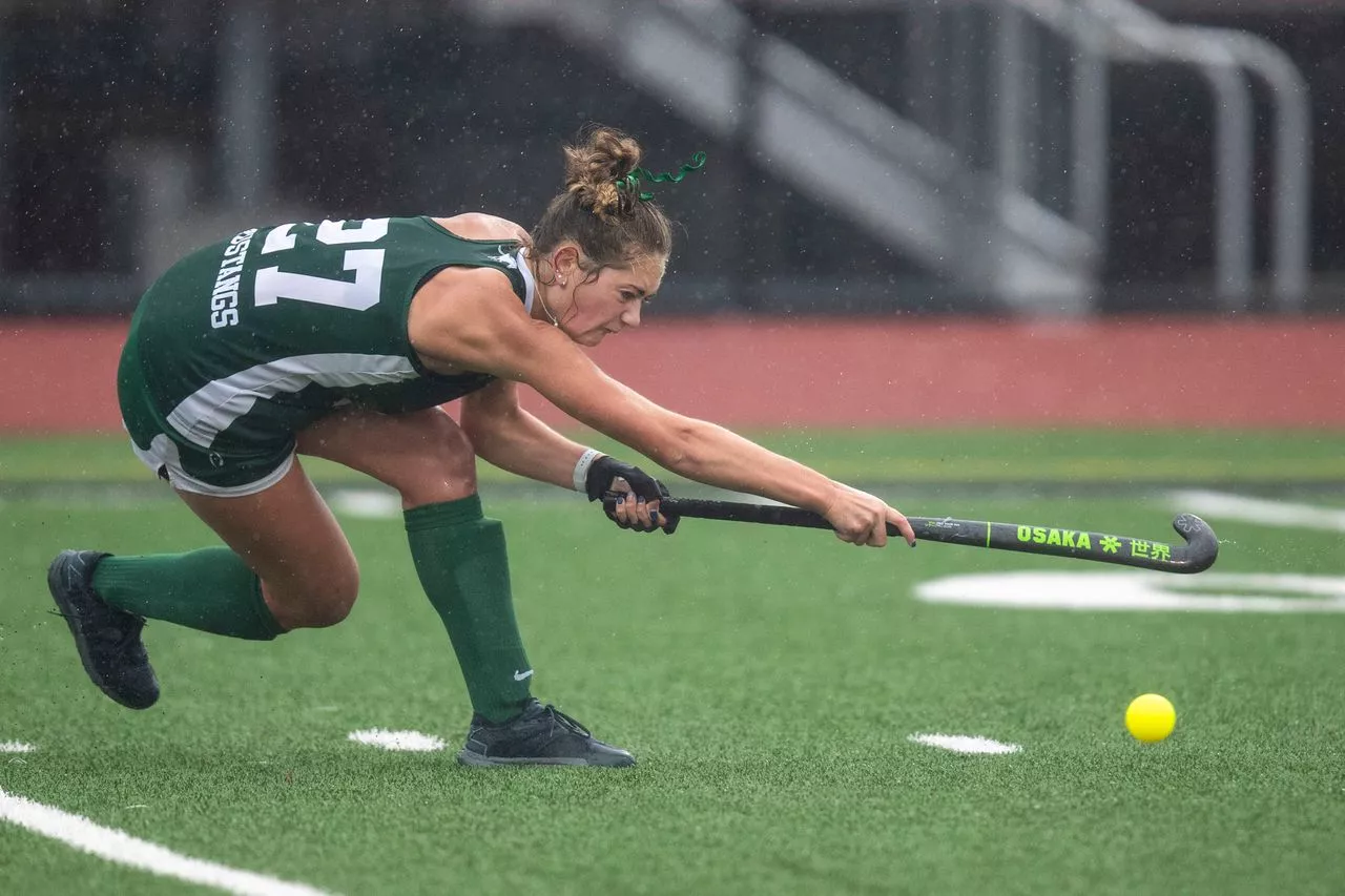 Jordan Byers, West Perry sweep Cumberland Valley field hockey tournament