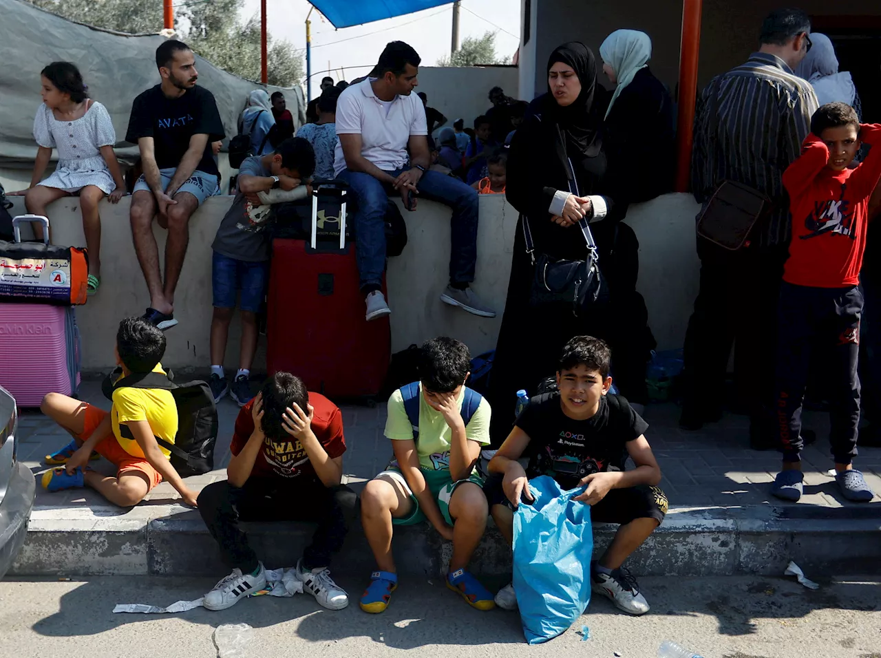 U.S. encourages its citizens in Gaza to move closer to Egypt's Rafah crossing