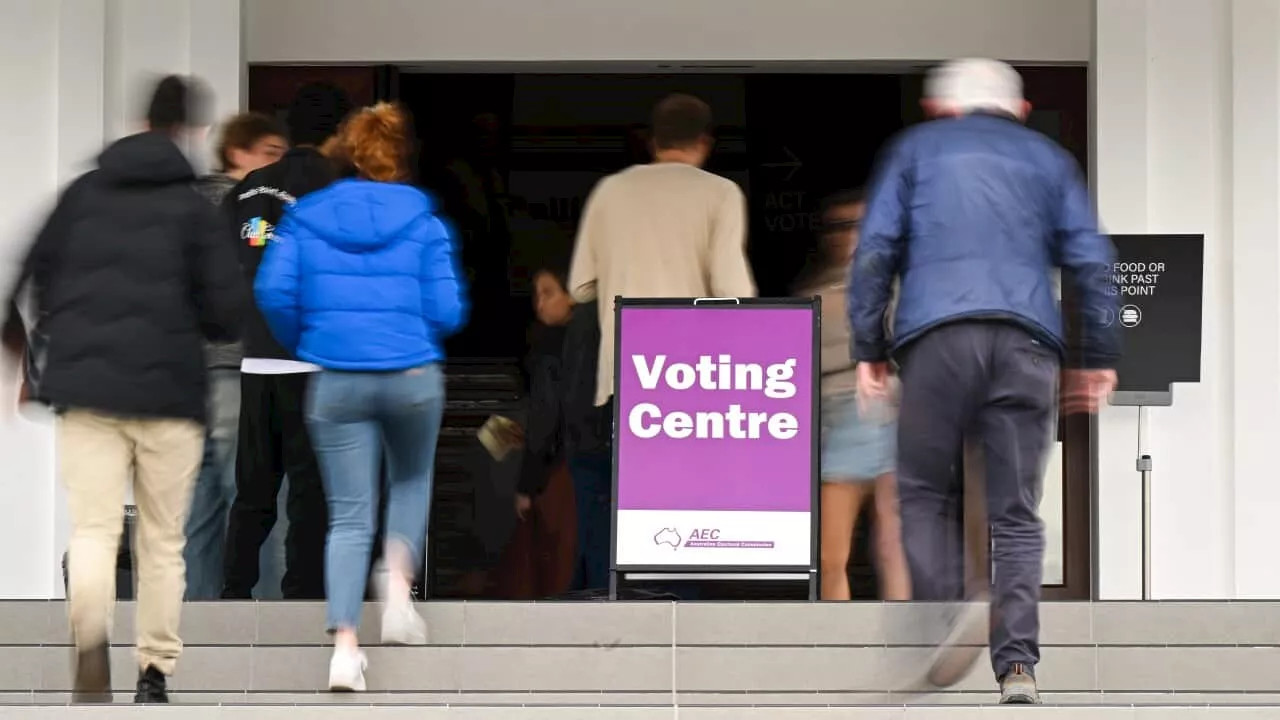 Voice to Parliament vote counting begins as polls start to close in eastern states