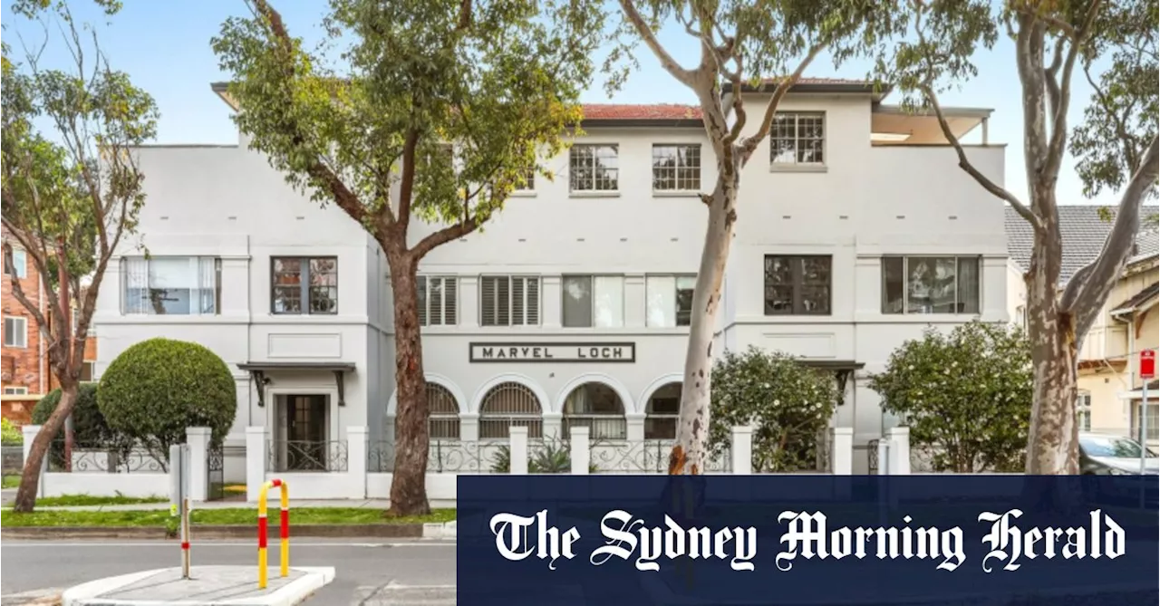 Renter buys Randwick unit for $1.37 million after seeing it for the first time mid-auction