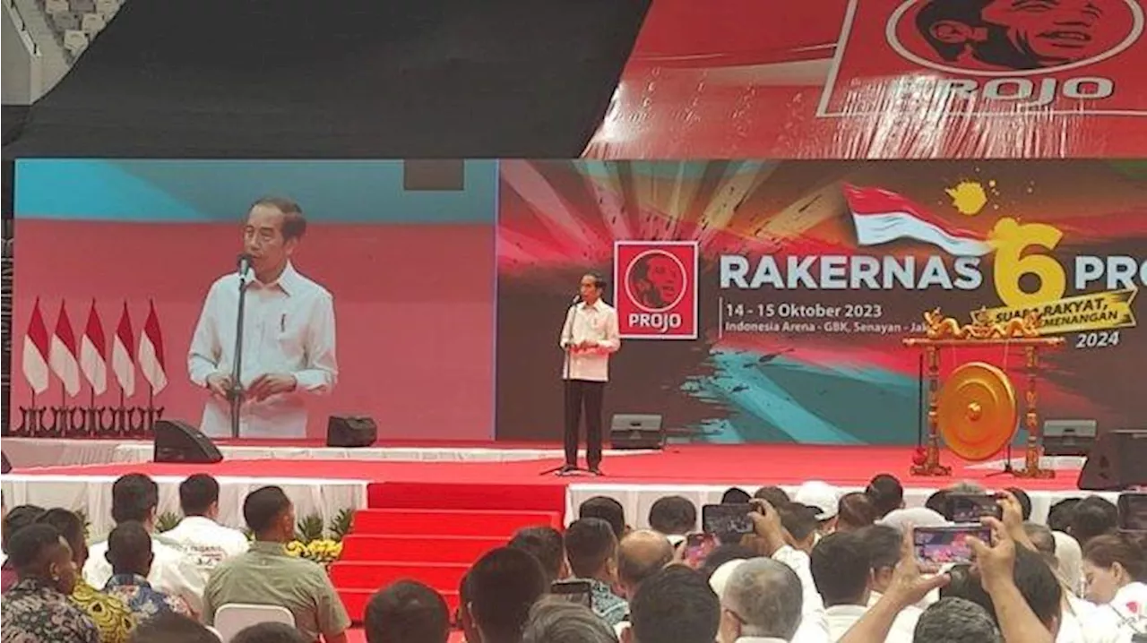 Jokowi Lempar Kode Arah Dukungan Capres di Rakernas Projo: Orangnya Tak Ada di Sini