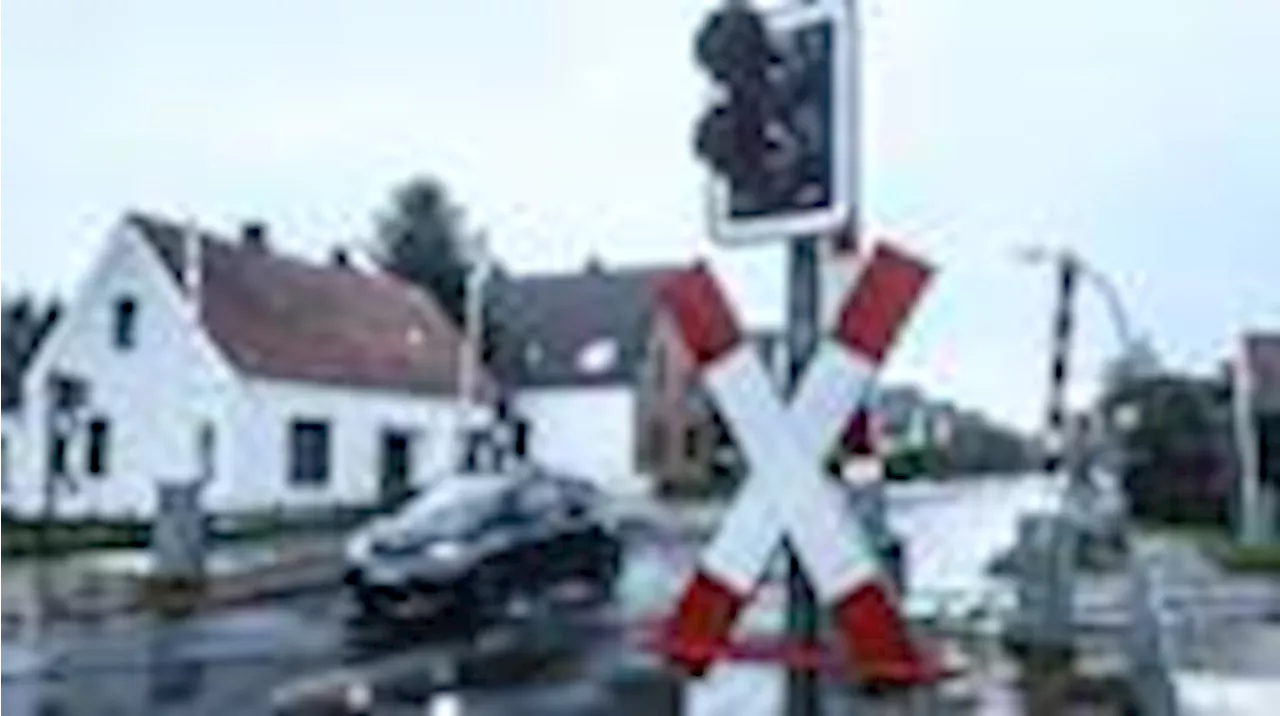 Bahnübergänge gesperrt: Hunderte in Osterholz müssen Umwege fahren