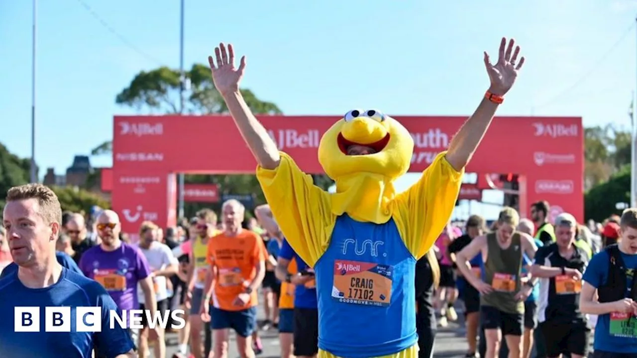 Great South Run: Thousands of runners take part