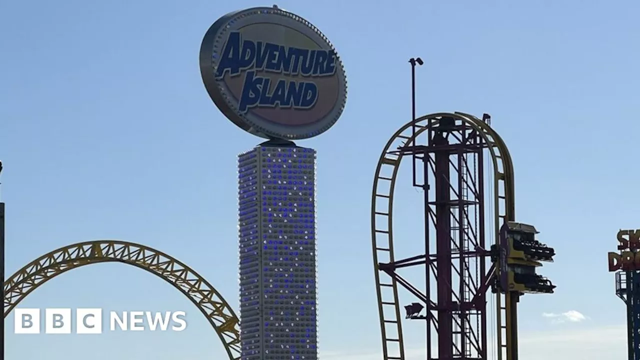 Riders left hanging as Southend rollercoaster stops mid-ride