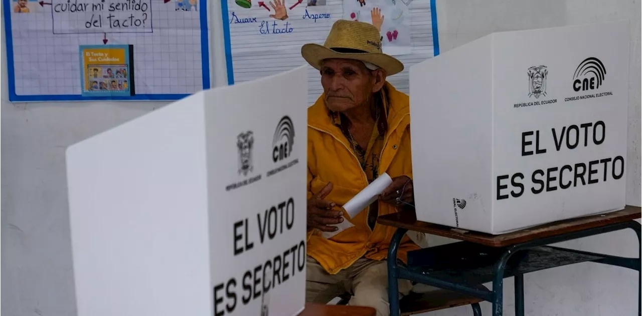 Elecciones en Ecuador: cerraron las urnas y se esperan los resultados en un clima de incertidumbre