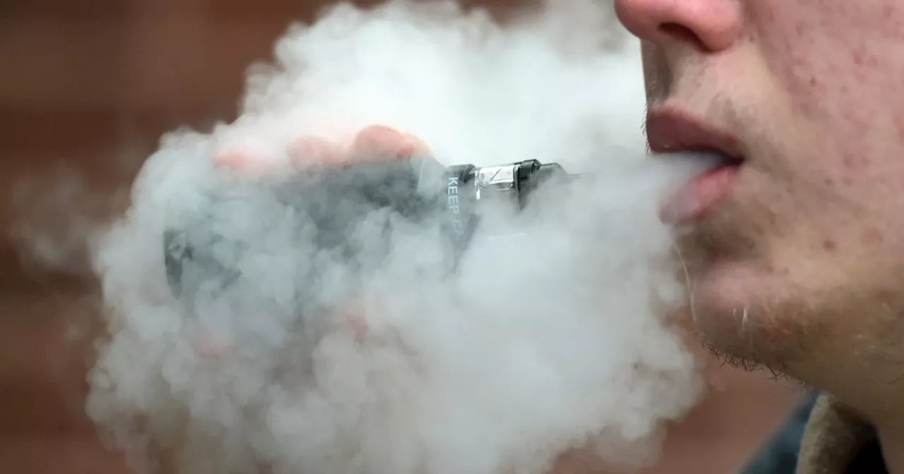 Vaping policy must be as strong as smoking plans, says children's commissioner