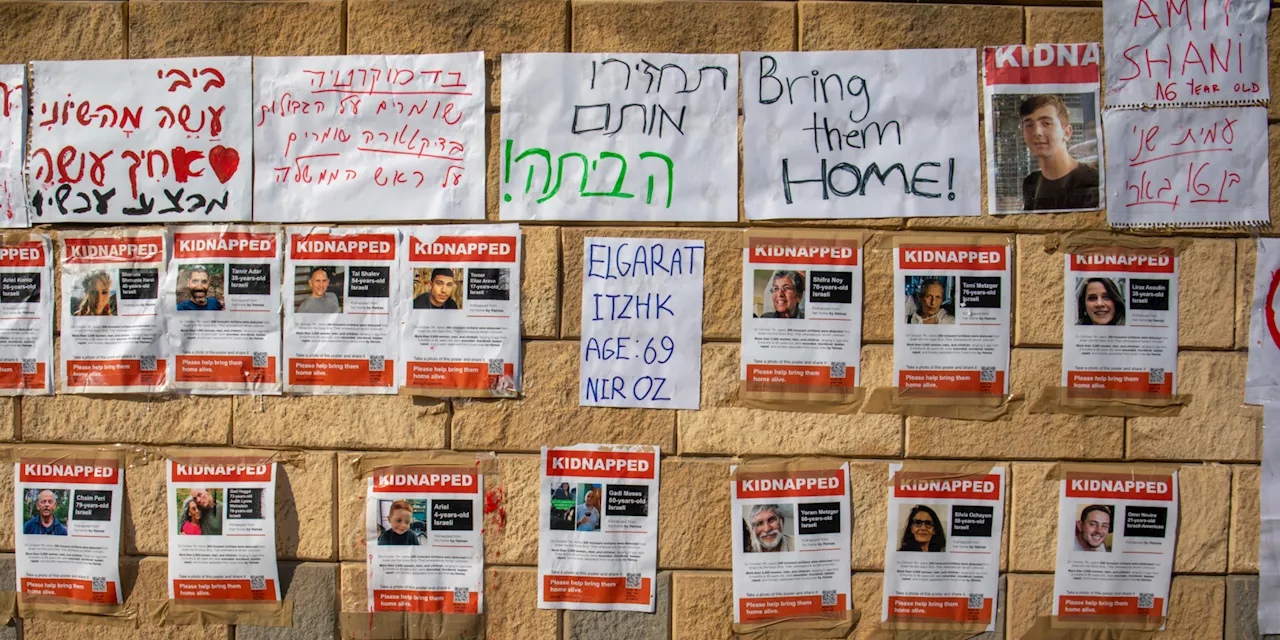 À Tel Aviv, des centaines d'habitants demandent la libération des otages détenus par le Hamas