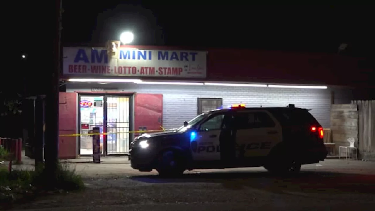 Man in critical condition after being shot at convenience store on Houston’s south side