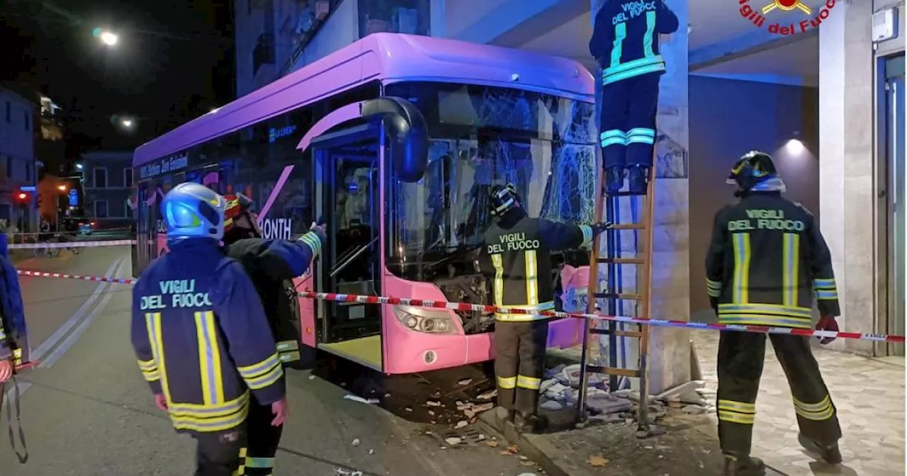 Erneut Busunglück in Venedig: 15 Verletzte