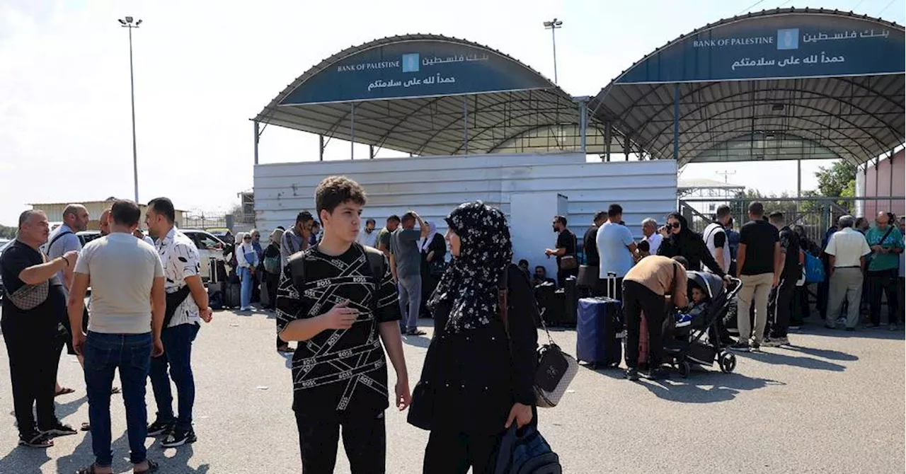 A la frontière entre Gaza et l'Egypte, même les passeports étrangers ne valent 'rien'