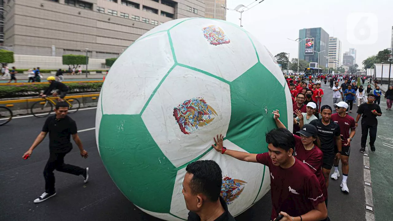 Bola Raksasa Ramaikan Trophy Experience Piala Dunia U-17 2023 di CFD