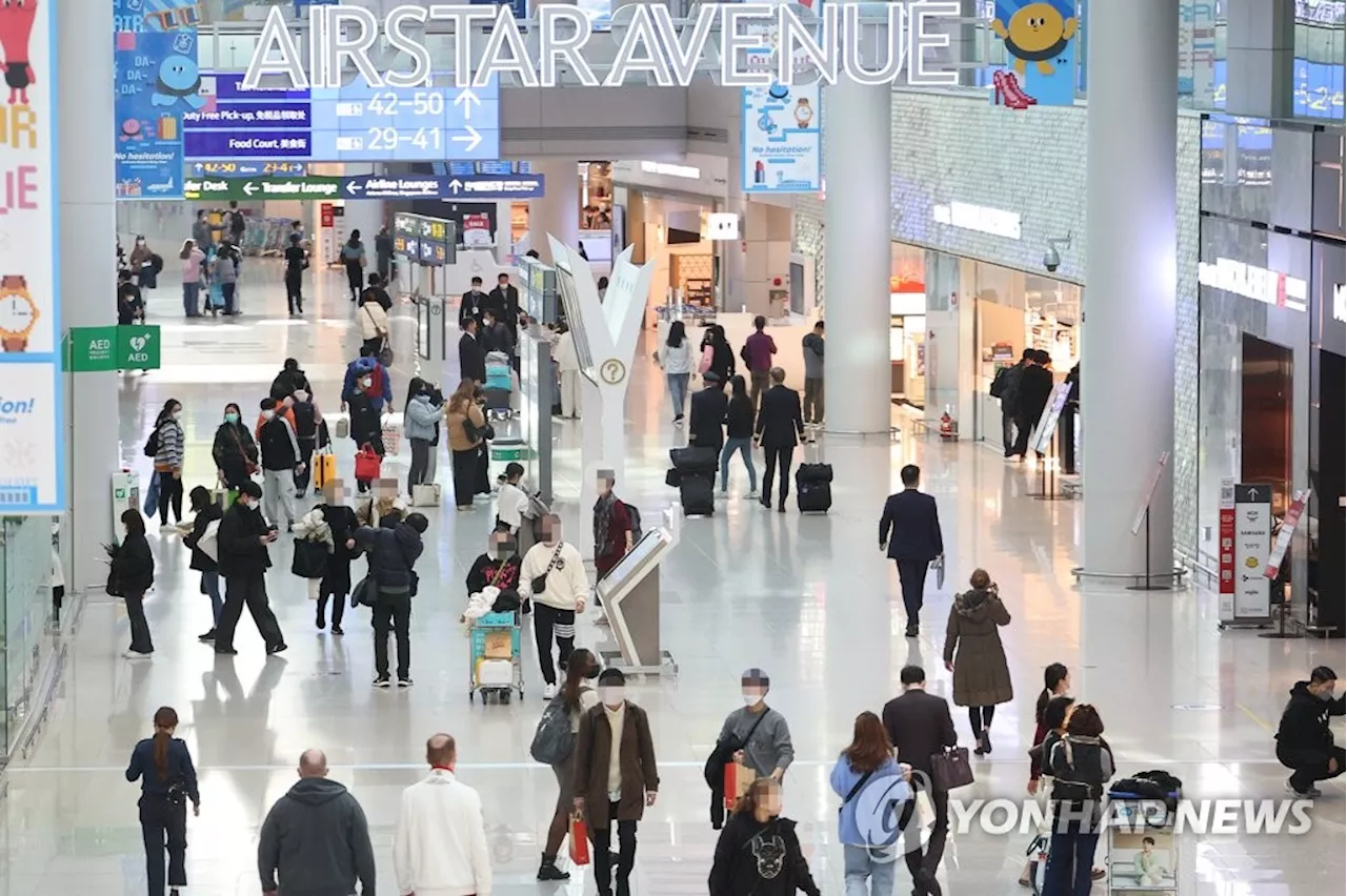 [단독] 인천공항 ‘갑질 계약’ 논란…10배 많은 위약금 사업자에 강요