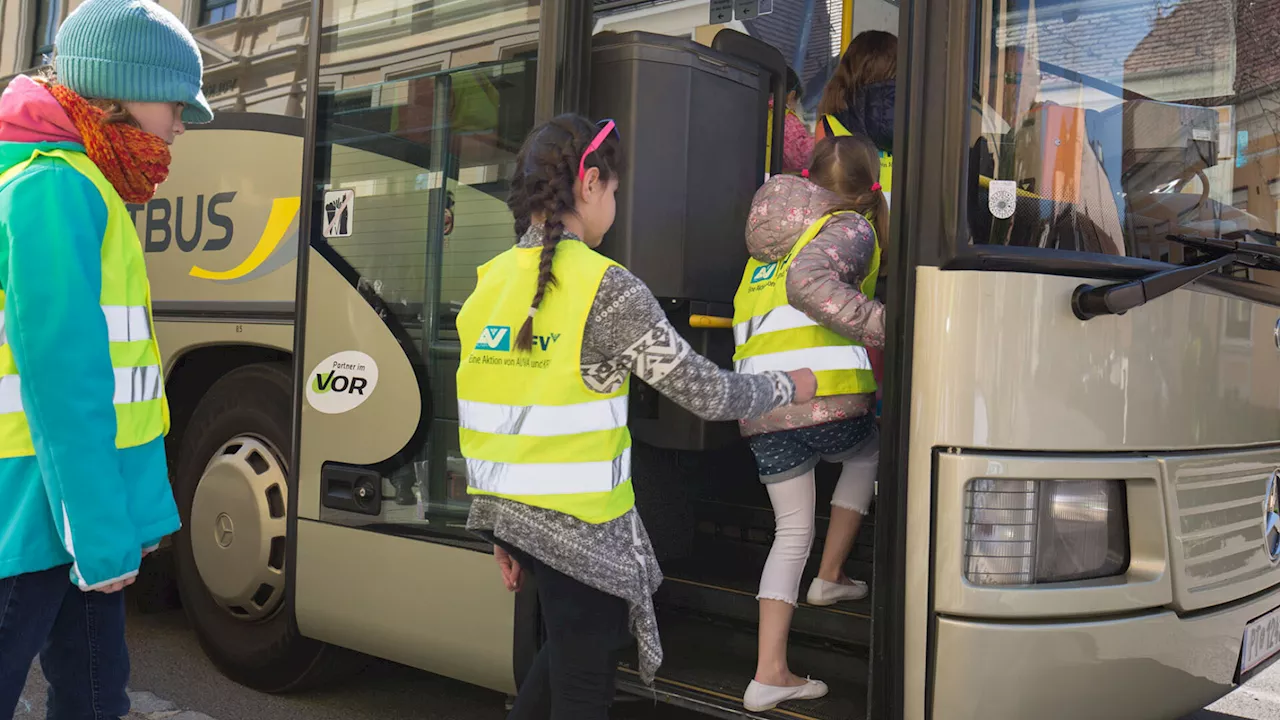 Sicheres Busfahren will gelernt sein