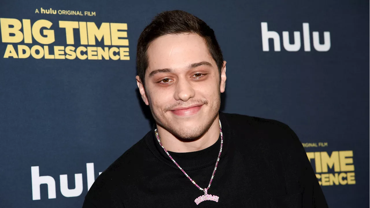 Pete Davidson talks on 'SNL' about Israel-Hamas war and losing his dad on 9/11