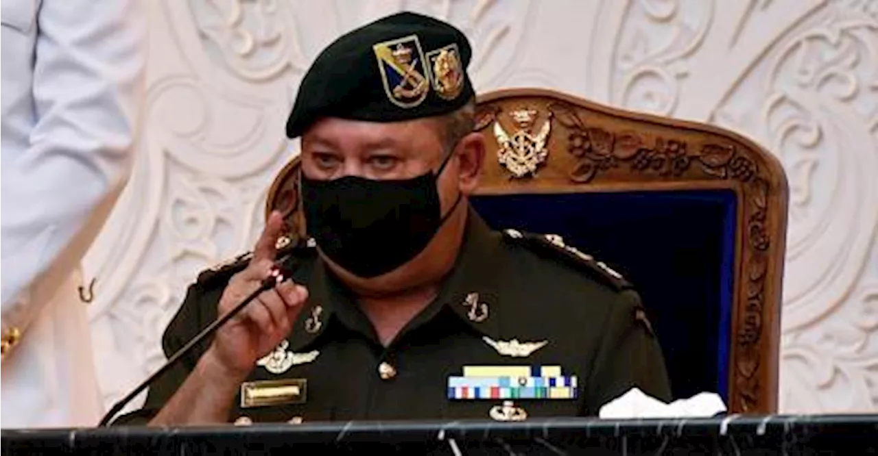 Johor Sultan reminds civil servants to live within means, shun corruption