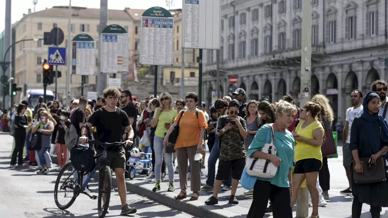 Sciopero Venerdì 20 Ottobre 2023: Mezzi Pubblici, Treni E Aerei A Rischio