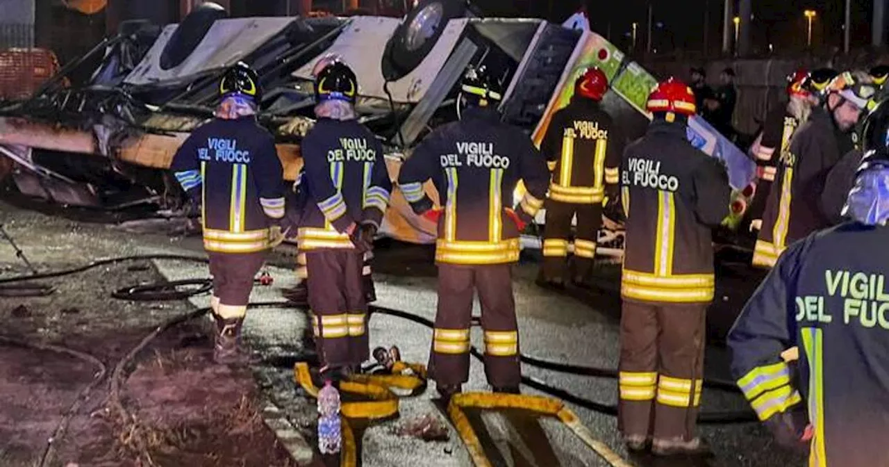 Fahrer verlor Kontrolle: 15 Verletzte bei neuerlichem Busunglück in Venedig