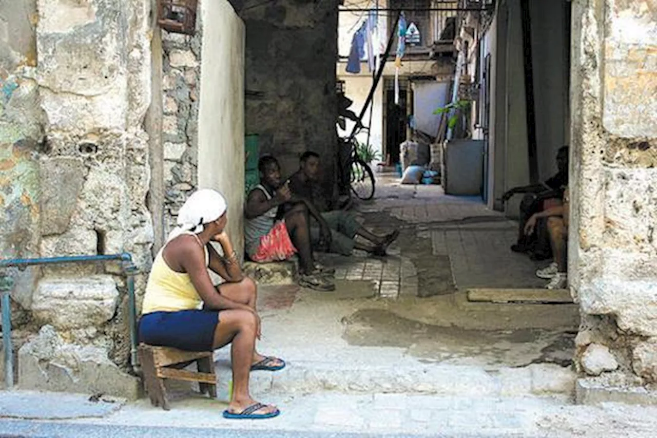 Partido Comunista de Cuba convida brasileiros para curso em Havana