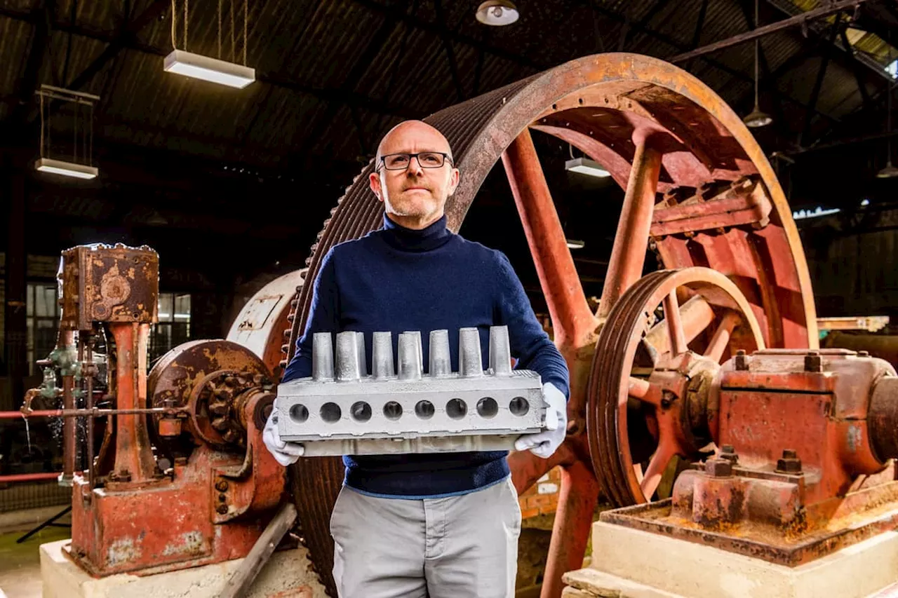 Crown Point Bridge, Leeds: Incredible model of Leeds' historic Crown Point Bridge to go on display