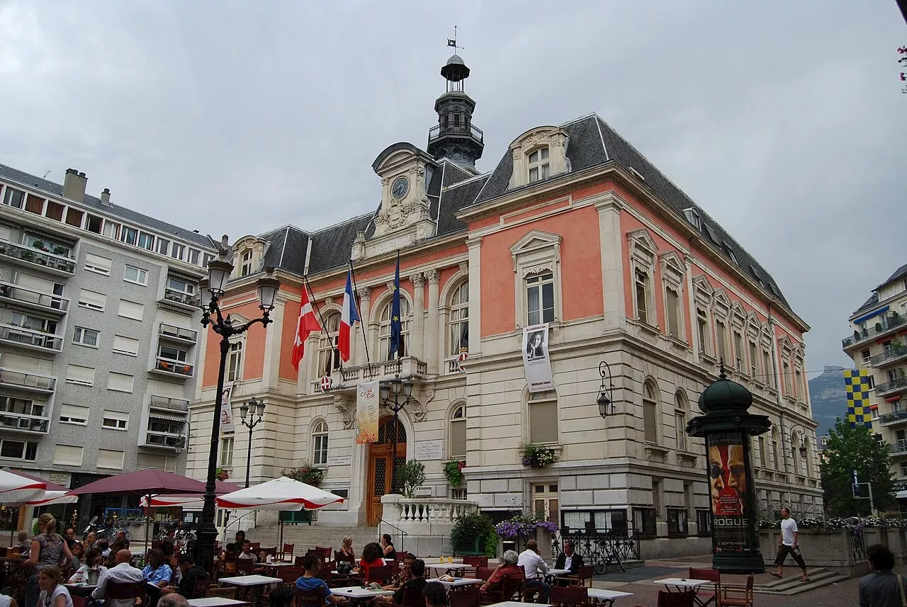 Attaque à Arras : deux rassemblements d'hommage organisés ce lundi à Chambéry