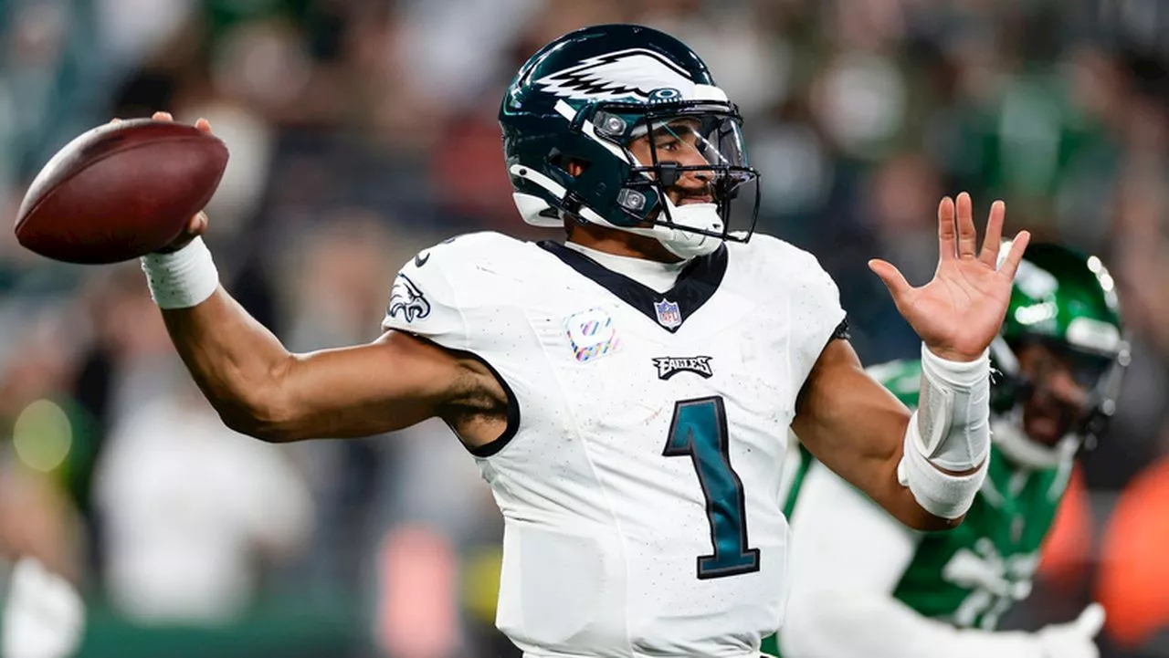 Jalen Hurts sees opportunity to grow in Eagles’ first loss