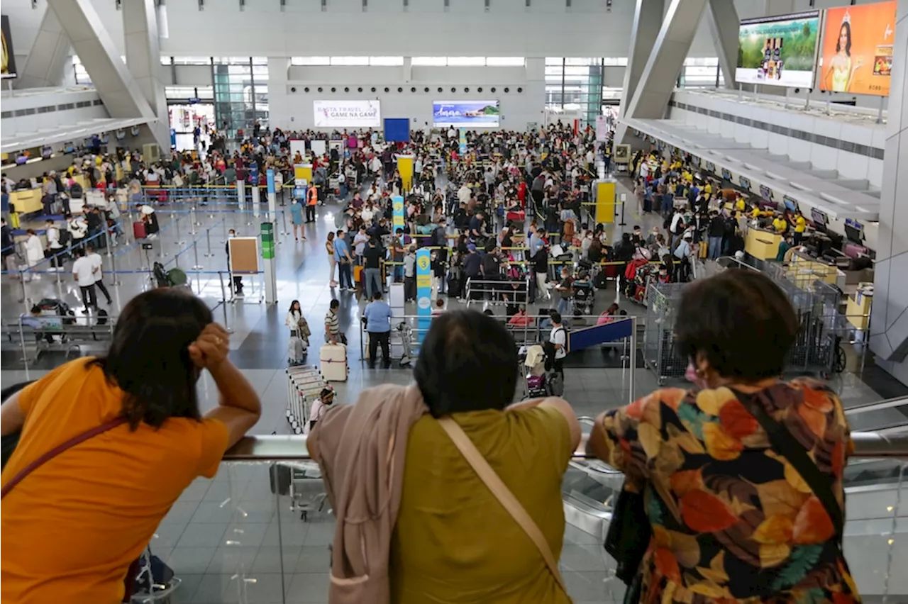 Airlines say ready for long BSKE, Undas break