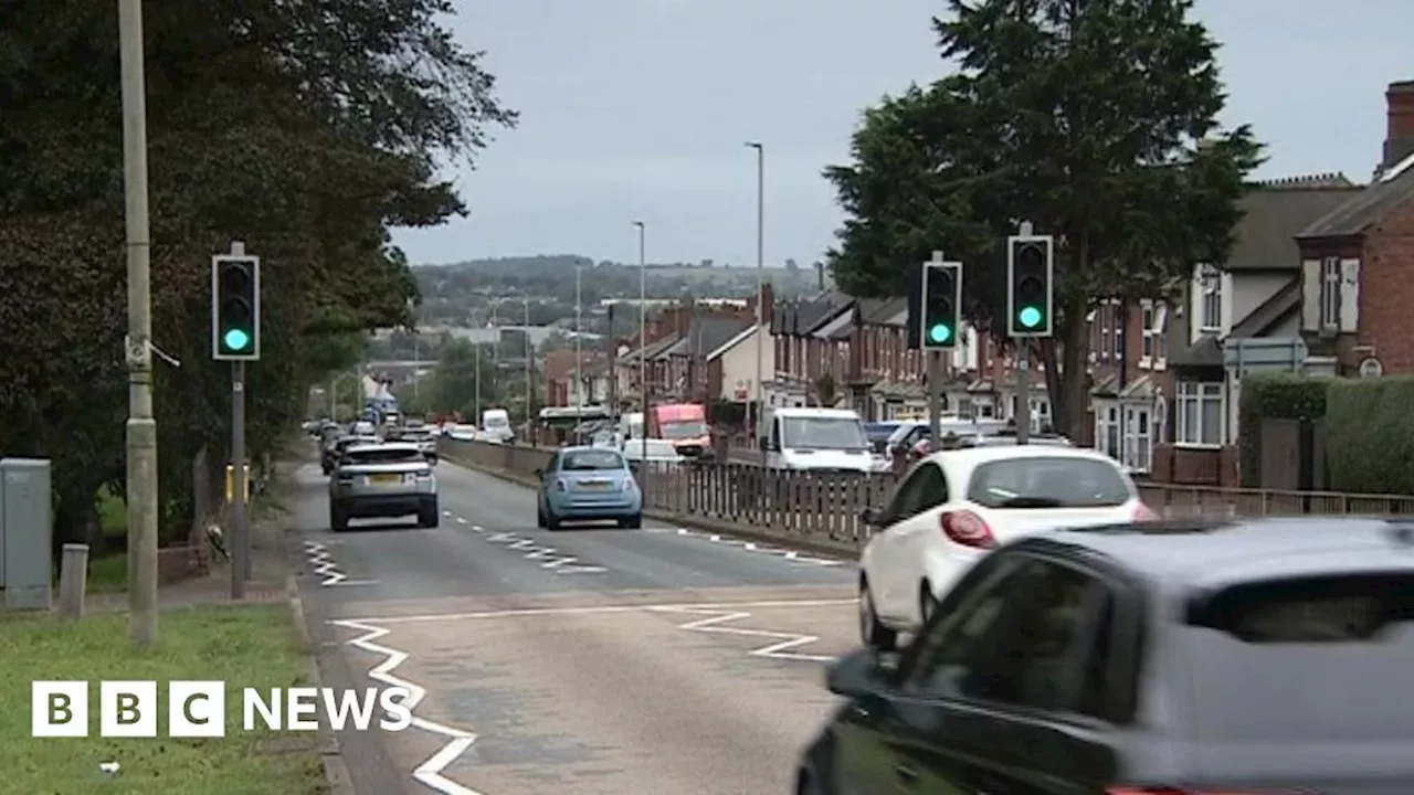 Hundreds sign speed camera petition after fatal Quarry Bank crash